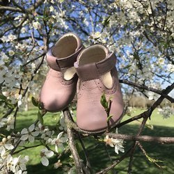 Emel Powder Plum Leather Pram Shoes N100-3